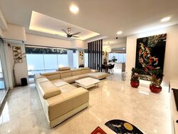 Straits Gardens (D27), Terrace #572297141